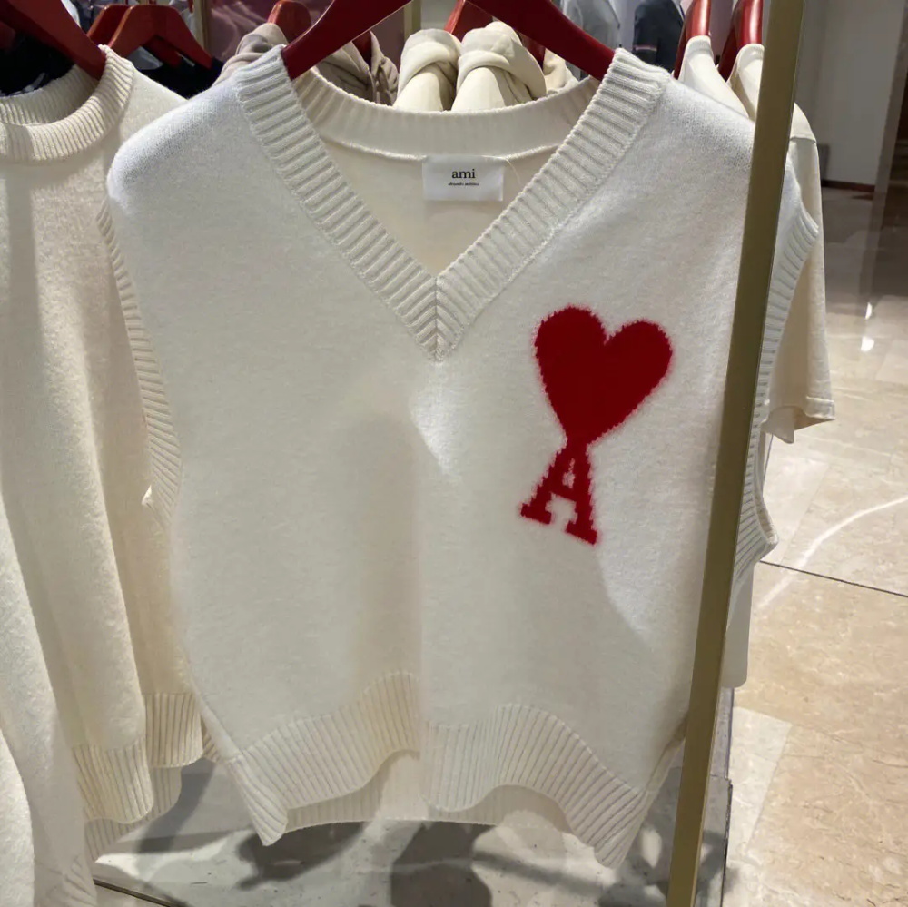 AMI服裝品牌策劃與分析